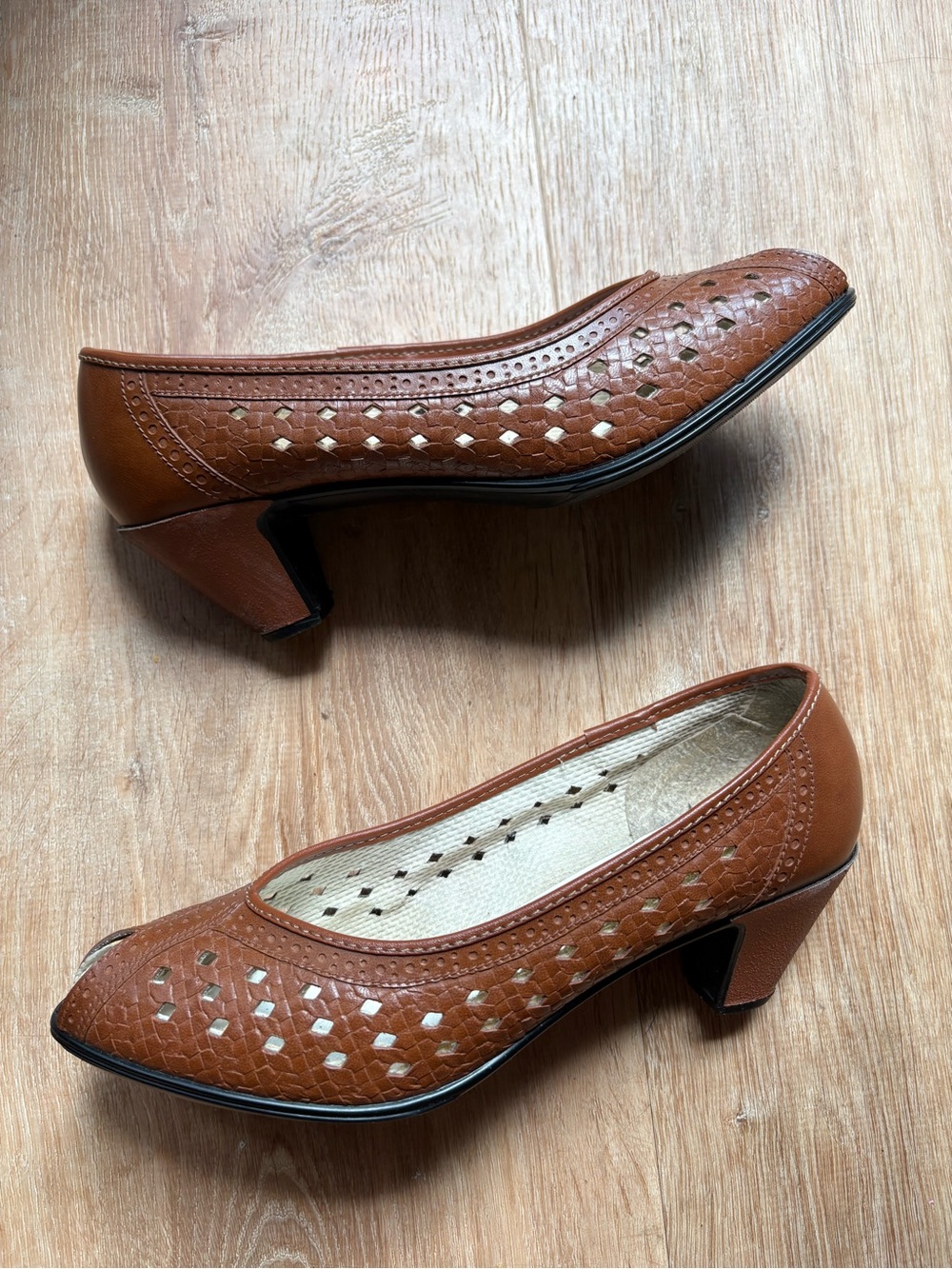 40s pinup peeptoe heels